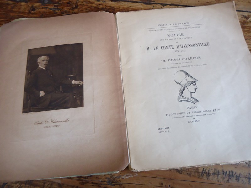 Photo article